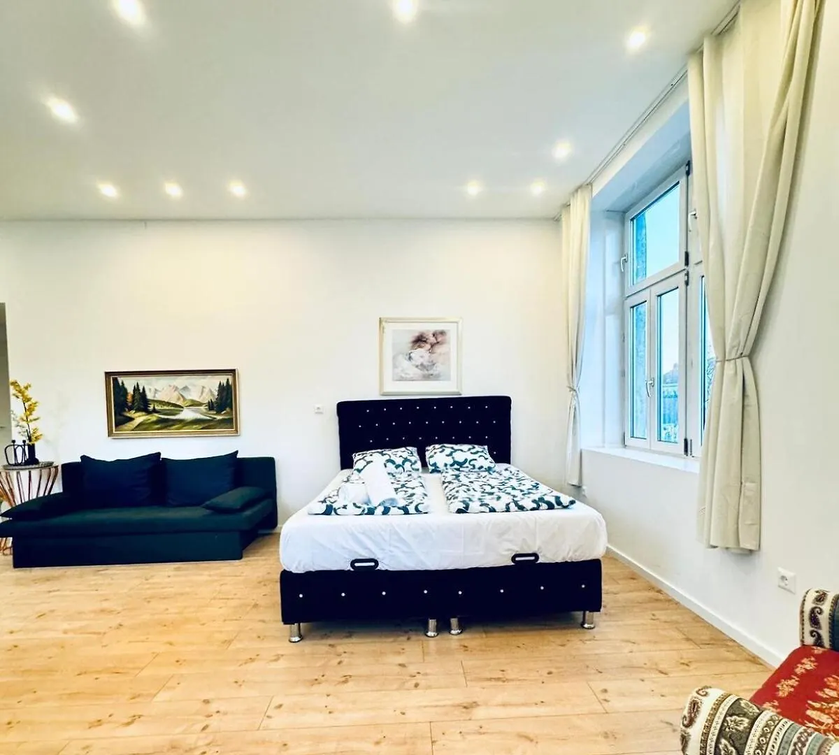 3Br Apartment 10-Min To Kaufpark Alterlaa Vienna Austria
