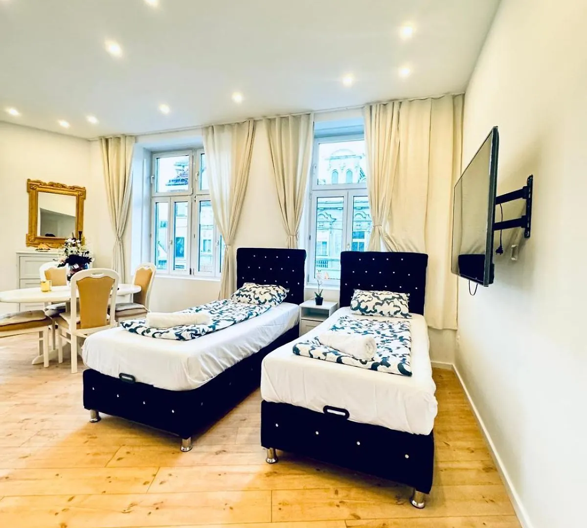3Br Apartment 10-Min To Kaufpark Alterlaa Vienna Austria