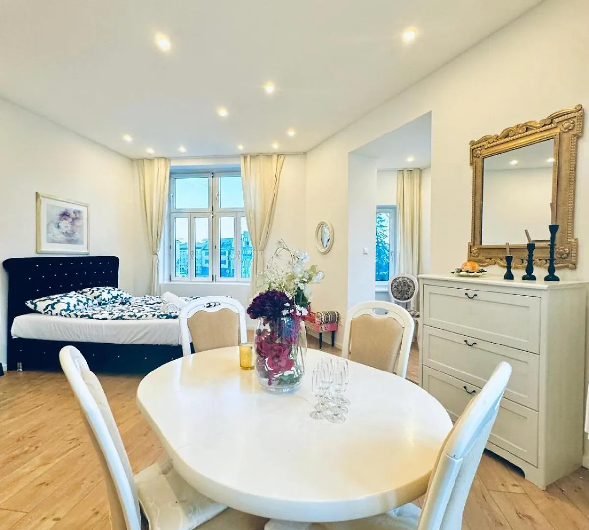 3Br Apartment 10-Min To Kaufpark Alterlaa Vienna Austria