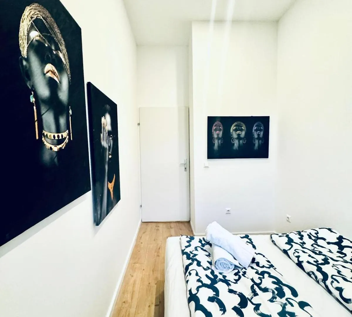 3Br Apartment 10-Min To Kaufpark Alterlaa Vienna