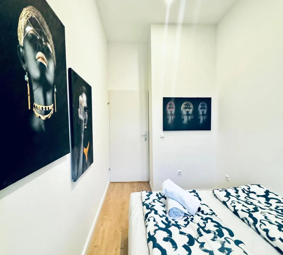3Br Apartment 10-Min To Kaufpark Alterlaa Vienna