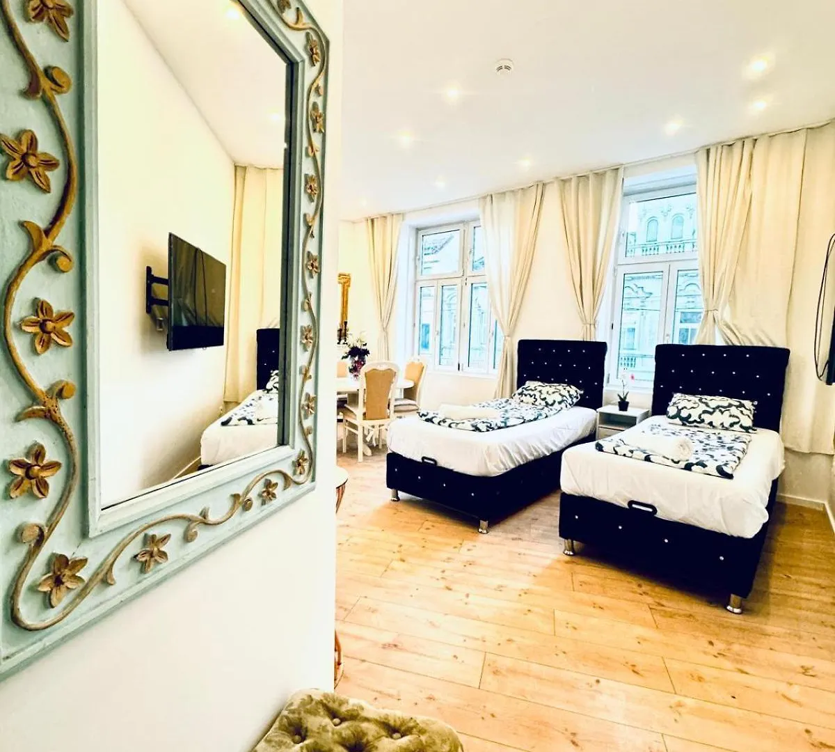 3Br Apartment 10-Min To Kaufpark Alterlaa Vienna